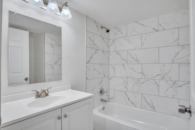 17388 BOCA CLUB Boulevard 201, Boca Raton, FL 33487
