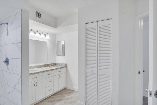 17388 BOCA CLUB Boulevard 201, Boca Raton, FL 33487