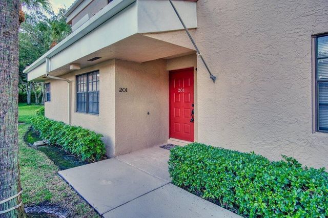 17388 BOCA CLUB Boulevard 201, Boca Raton, FL 33487