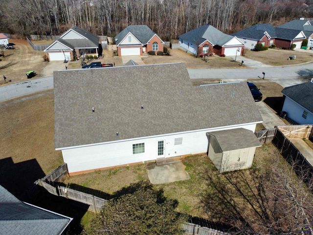 407 Grey Fox Crossing, Bonaire, GA 31005