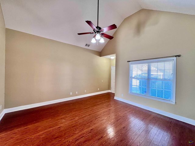 407 Grey Fox Crossing, Bonaire, GA 31005