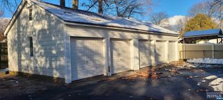 215 Hickory Avenue, Bergenfield, NJ 07621