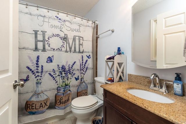 8565 JOHN SUNDERLAND DR, Millington, TN 38053