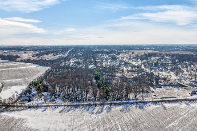 388 W 36th Street N, Newton, IA 50208