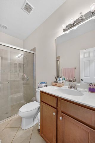 3669 SE 2nd Ct, Homestead, FL 33033