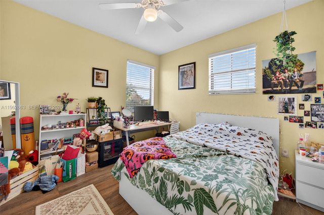 3669 SE 2nd Ct, Homestead, FL 33033