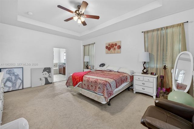 3669 SE 2nd Ct, Homestead, FL 33033