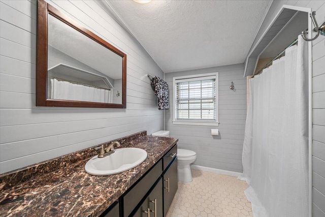 1815 BOULINWOOD LN, Germantown, TN 38138