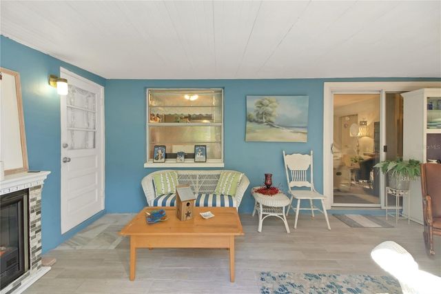 6122 E GLENCOE STREET, Inverness, FL 34452