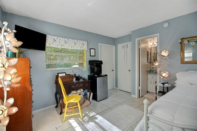 6122 E GLENCOE STREET, Inverness, FL 34452