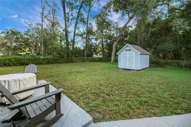 6122 E GLENCOE STREET, Inverness, FL 34452
