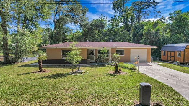 6122 E GLENCOE STREET, Inverness, FL 34452