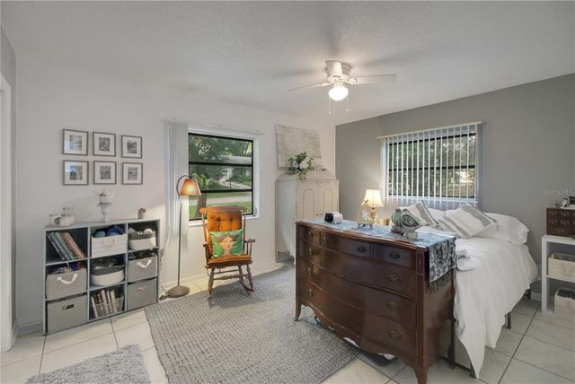 6122 E GLENCOE STREET, Inverness, FL 34452