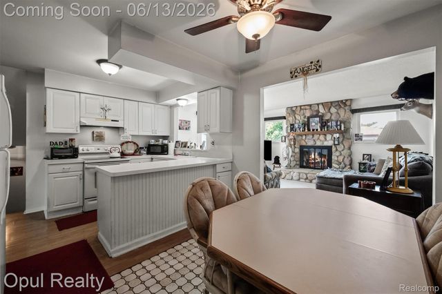 1218 Barchester Street, Westland, MI 48186