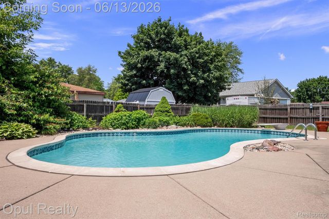 1218 Barchester Street, Westland, MI 48186