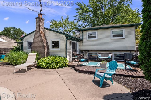 1218 Barchester Street, Westland, MI 48186