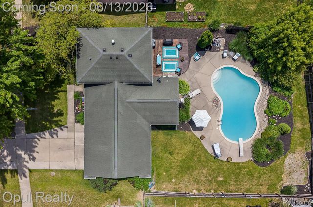 1218 Barchester Street, Westland, MI 48186