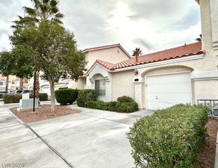 5255 Island Chain Road, Las Vegas, NV 89118
