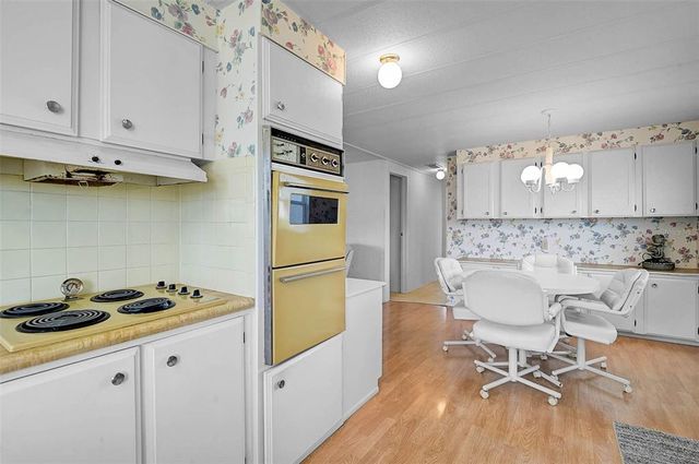 2234 PIAZZA DRIVE, Sarasota, FL 34238