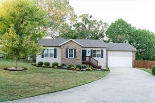 147 Mystic Avenue, Hollister, MO 65672