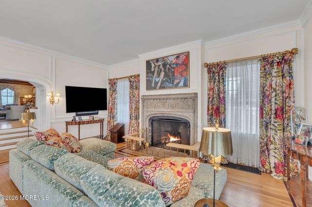 82 Buena Vista Avenue, Rumson, NJ 07760