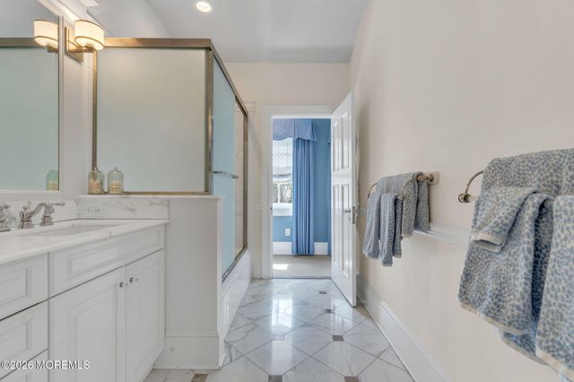 82 Buena Vista Avenue, Rumson, NJ 07760