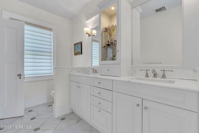 82 Buena Vista Avenue, Rumson, NJ 07760