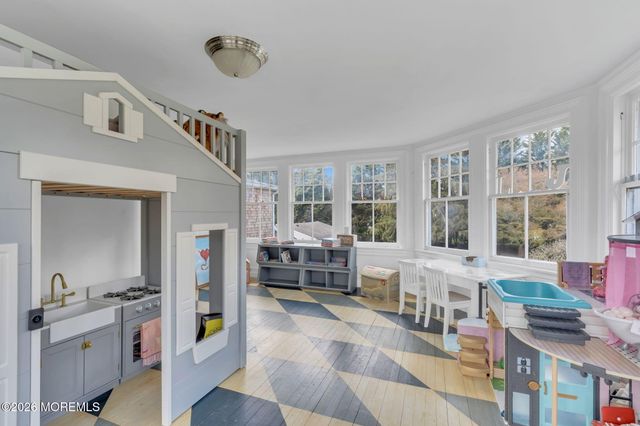 82 Buena Vista Avenue, Rumson, NJ 07760