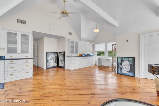 82 Buena Vista Avenue, Rumson, NJ 07760
