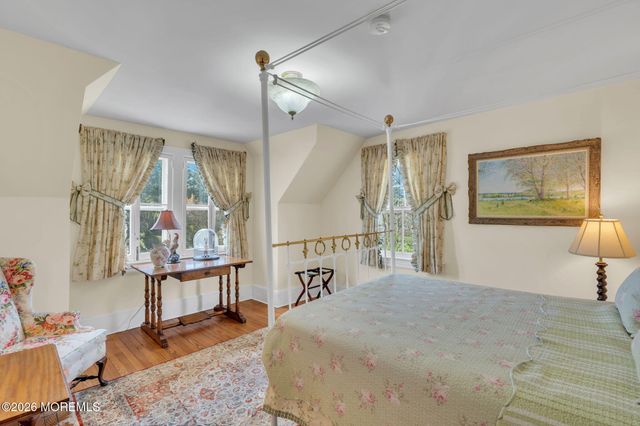 82 Buena Vista Avenue, Rumson, NJ 07760