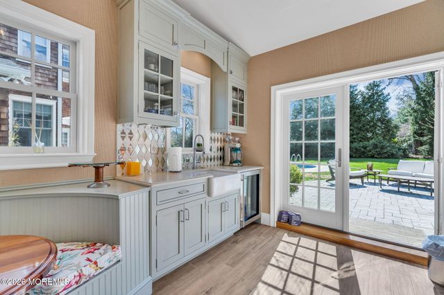 82 Buena Vista Avenue, Rumson, NJ 07760
