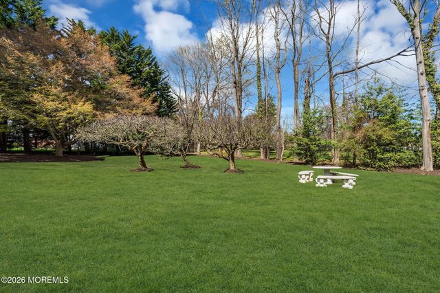 82 Buena Vista Avenue, Rumson, NJ 07760