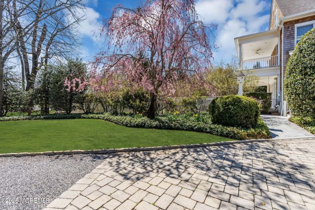 82 Buena Vista Avenue, Rumson, NJ 07760