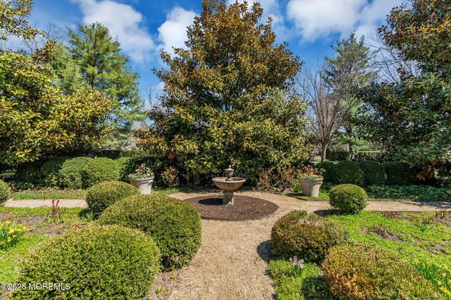 82 Buena Vista Avenue, Rumson, NJ 07760