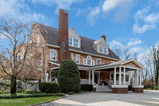 82 Buena Vista Avenue, Rumson, NJ 07760
