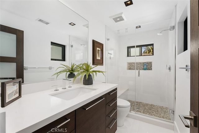 605 Marigold Avenue, Corona Del Mar, CA 92625