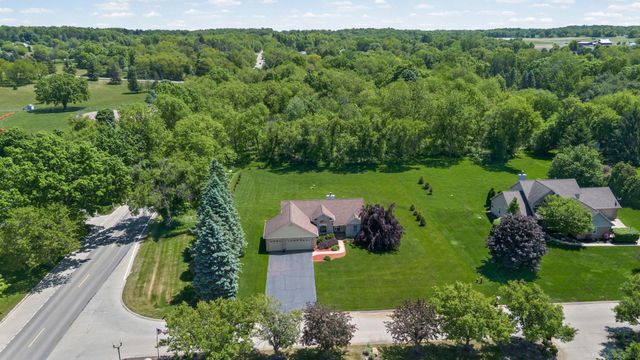 5800 Jeanne Marie Drive, White Lake Twp, MI 48383