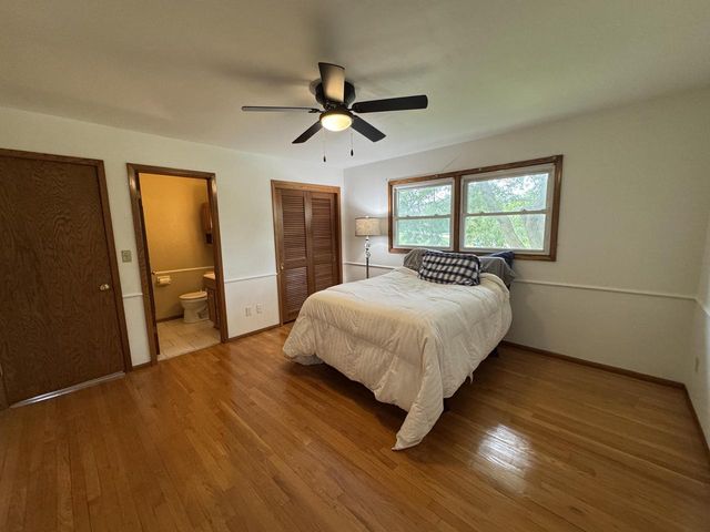 4625 Camfield DRIVE, Brookfield, WI 53045