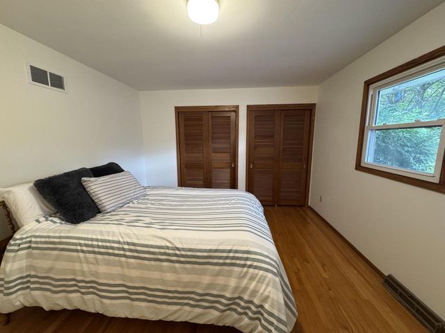 4625 Camfield DRIVE, Brookfield, WI 53045