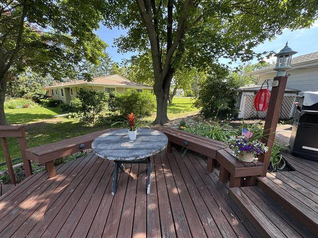 4625 Camfield DRIVE, Brookfield, WI 53045