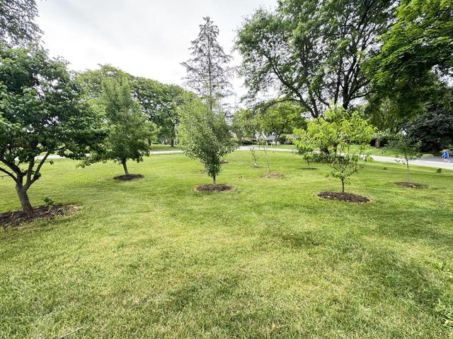 4625 Camfield DRIVE, Brookfield, WI 53045