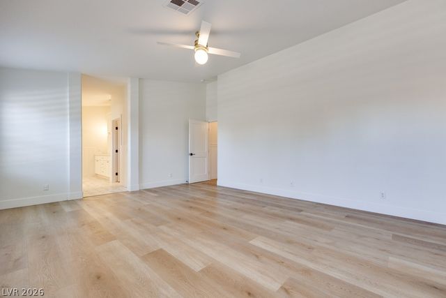 928 San Eduardo Avenue, Henderson, NV 89002