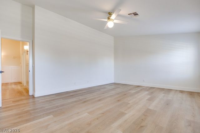 928 San Eduardo Avenue, Henderson, NV 89002