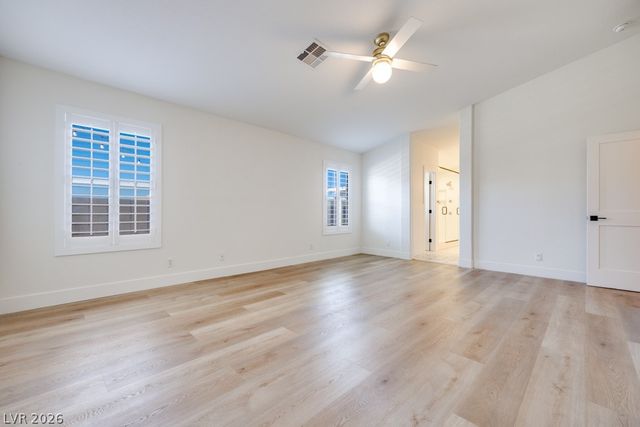 928 San Eduardo Avenue, Henderson, NV 89002