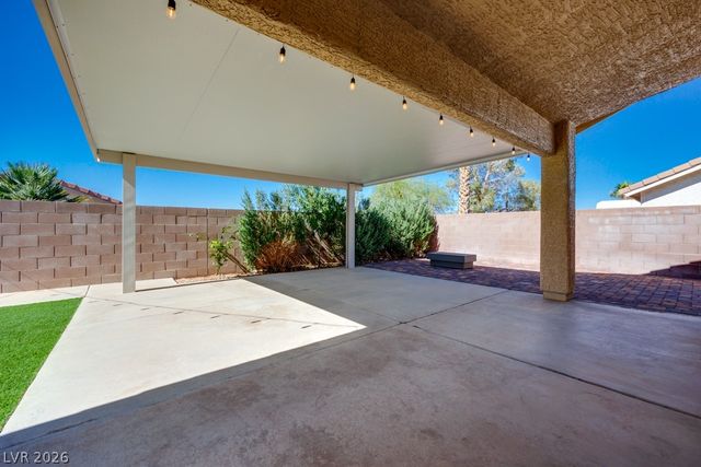 928 San Eduardo Avenue, Henderson, NV 89002