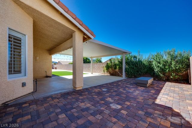 928 San Eduardo Avenue, Henderson, NV 89002