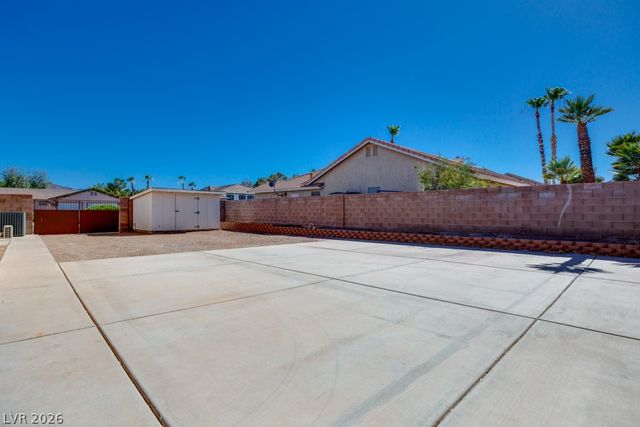 928 San Eduardo Avenue, Henderson, NV 89002