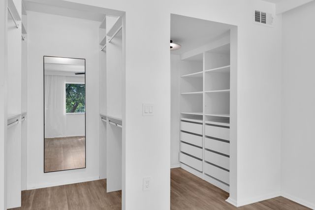 272 Village Boulevard Apt 7304, Tequesta, FL 33469