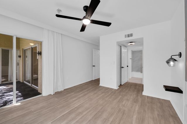 272 Village Boulevard Apt 7304, Tequesta, FL 33469
