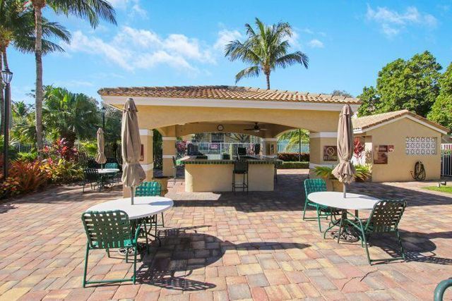 272 Village Boulevard Apt 7304, Tequesta, FL 33469